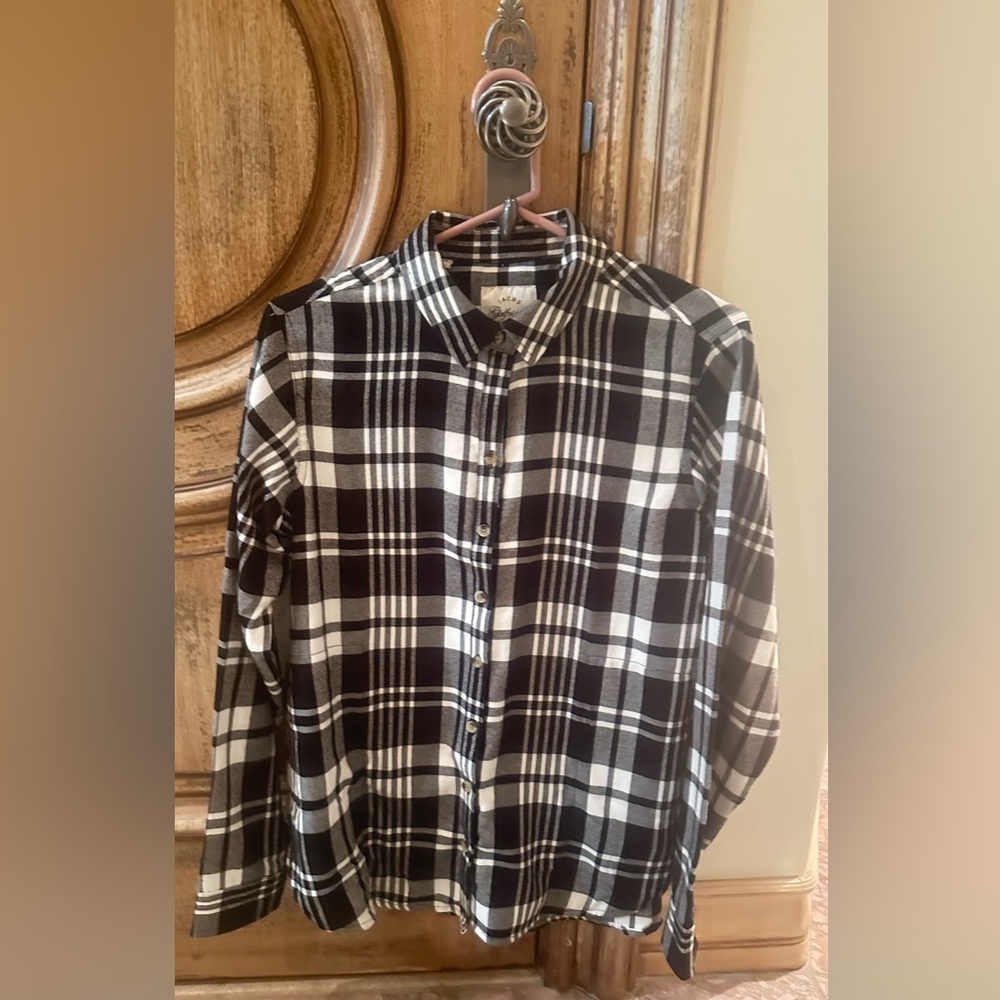 New! Plaid Button-Up Women's Top XS Jacks girlfriend